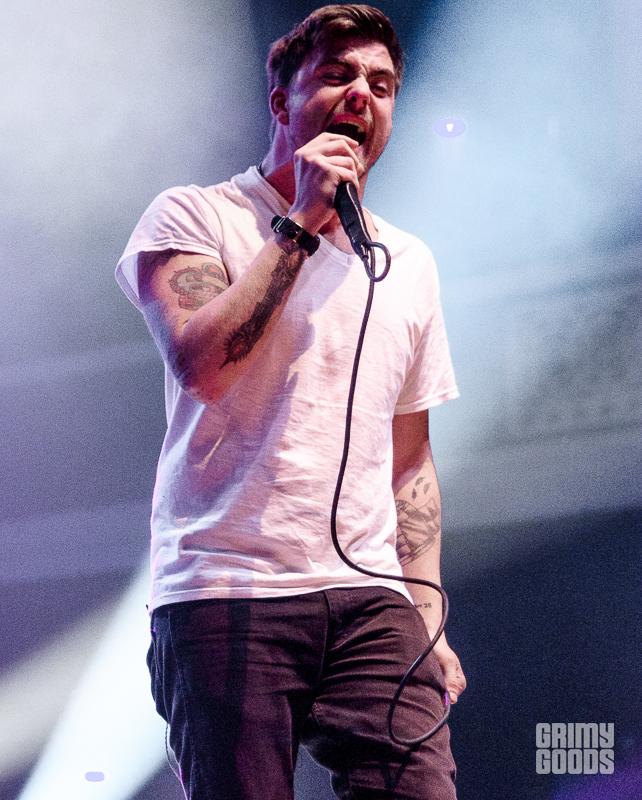 circa survive photos