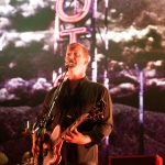 Queens of the StoneAge with Chelsea Wolfe at Gibson Amphitheatre - Photos - Aug. 17, 2013