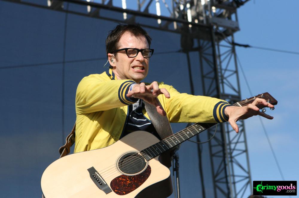 Weezer announce shows at Glass House and Belasco Theater Grimy Goods