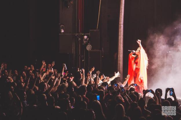 Lorde Announces Los Angeles Tour Date at the Kia Forum — Grab the