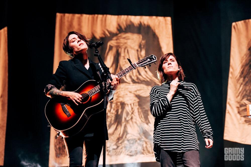 Tegan and Sara at the Ace Theatre in DTLA shot by Danielle Gornbein