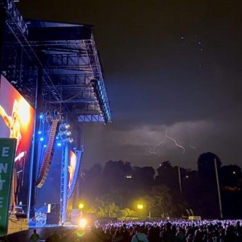 photo of A lightning strike in the sky at cruel world music festival in Pasadena ca may 20, 2023