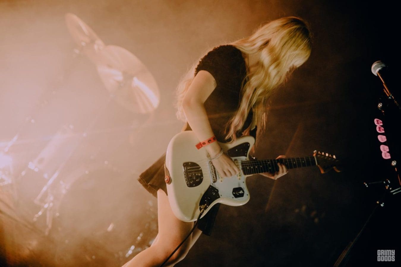Wisp Opens a Pandora's Box of Shoegaze Stardust at Hollywood Show at ...